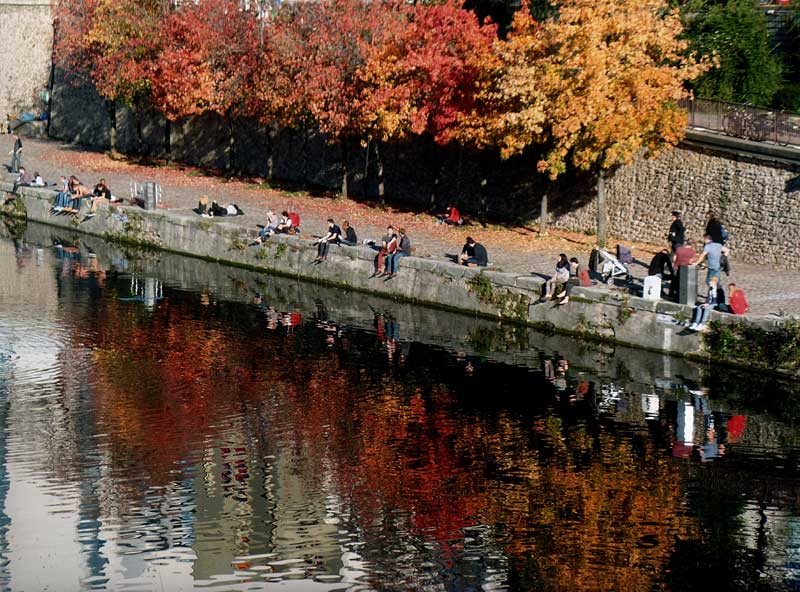 BUISSON Arlette : Reflets d'automne sue le canal / 2015 | Cliquer ici pour revenir à la page précédente